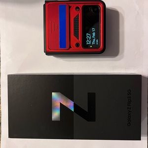 Brand New Phantom Black Galaxy Z Flip 128G, Box, Manual, Charging Cable plus UAG